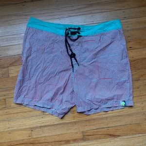 Vast Vastlife Men's Size 32 Geometric Psychodelic Swim Surf Board